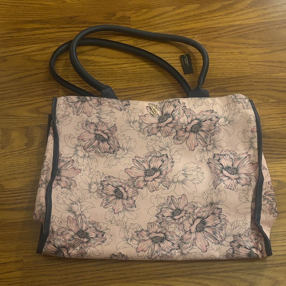 Victoria’s Secret floral tote with snap closure